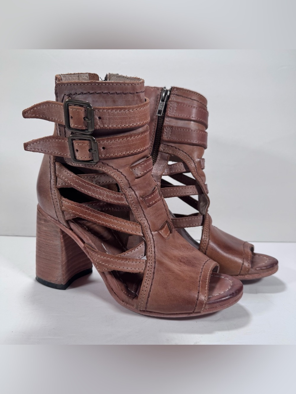 Freebird By Steven Tiara Tan Leather Chunky Block Heel Strappy Sandals Women 7